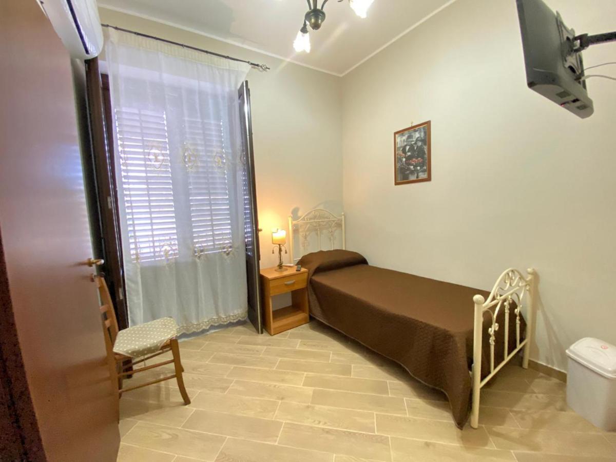 B&B Gloria Villabate Dış mekan fotoğraf